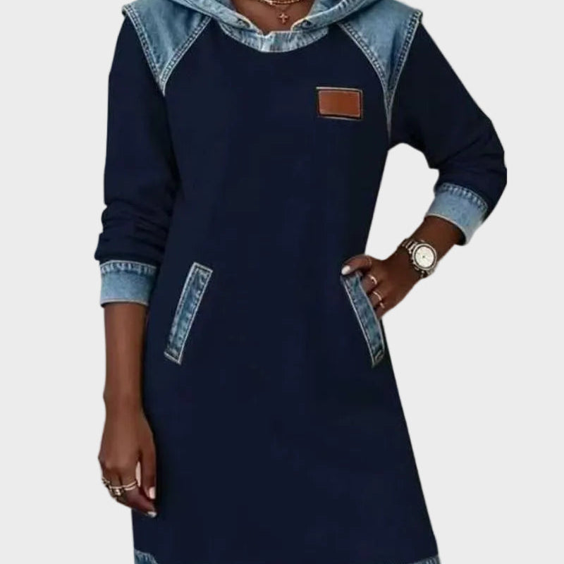 Irena - Dżinsowa sukienka z kapturem